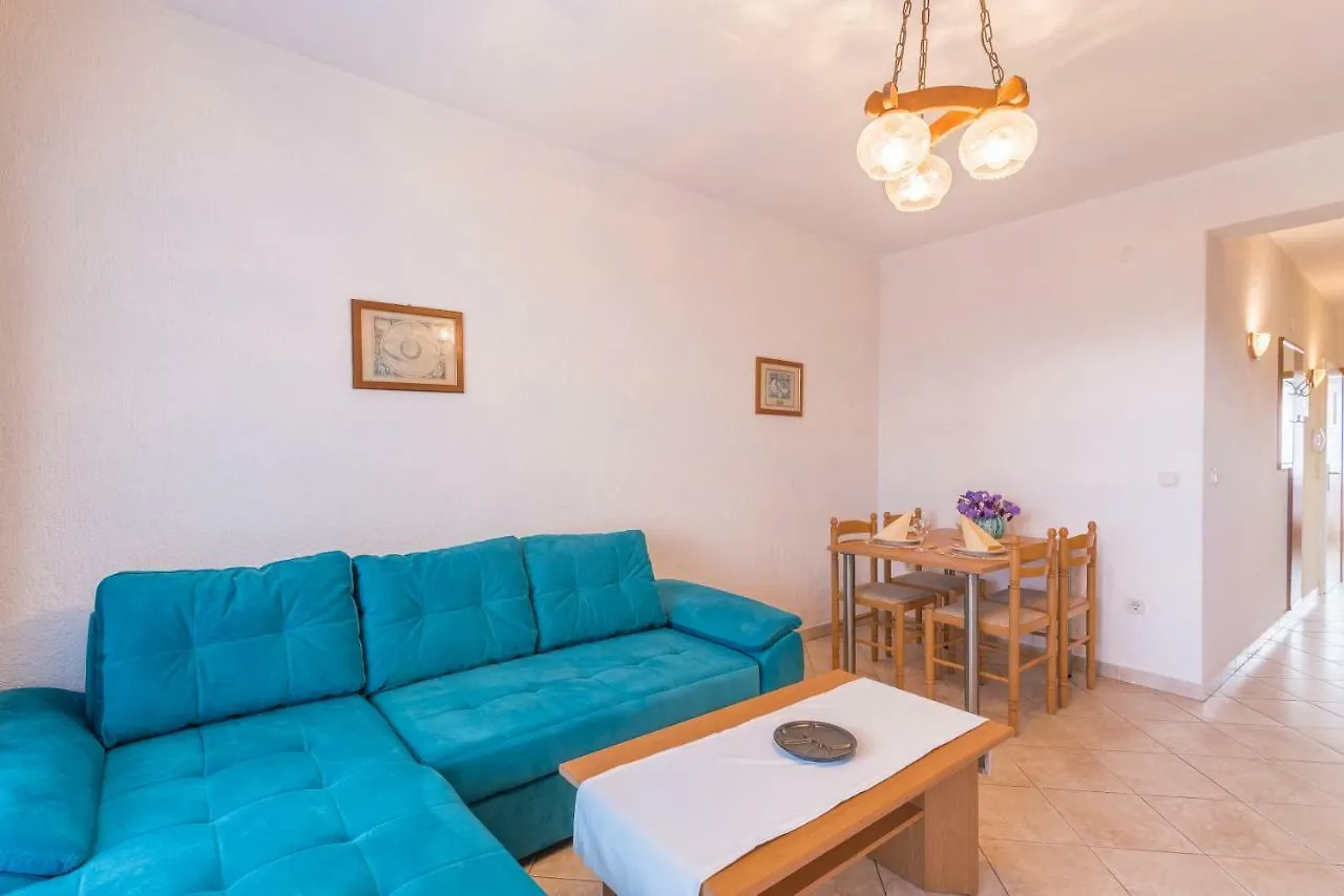 Pansion Dujmovic 1 Apartment Malinska 0*,