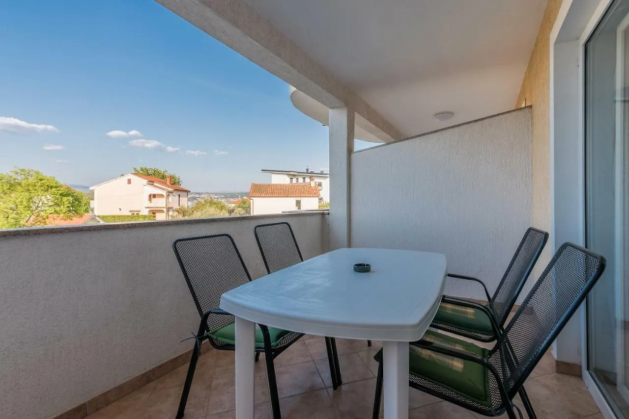 Pansion Dujmovic 1 Apartment Malinska